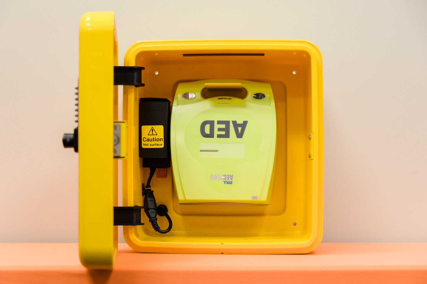 CE-TEK 4000 Outdoor AED Enclosure