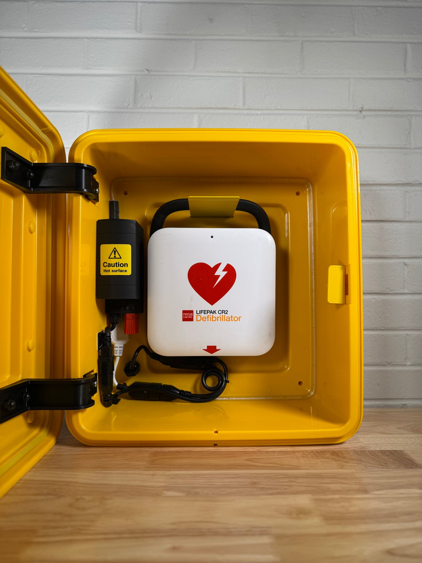 CE-TEK 4000 Outdoor AED Enclosure